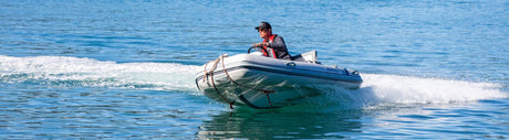 How Fast Can a 15 HP Outboard Go? A Guide to Performance